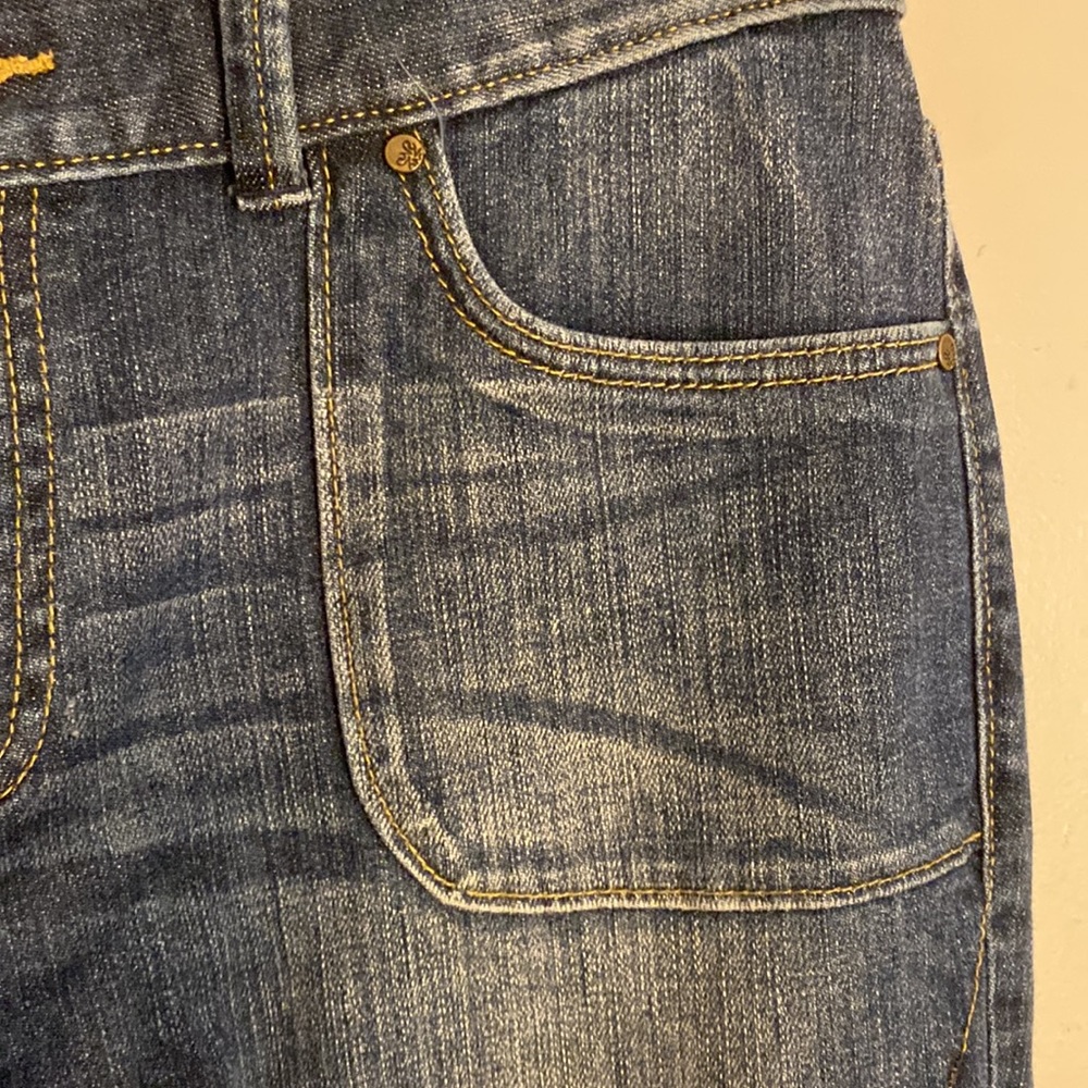 Simply Vera Wang Zipper Pocket Denim Blue Jeans - Picture 4 of 10